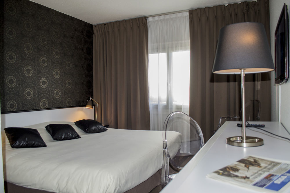 Hotel Quorum Сен-Клу Экстерьер фото