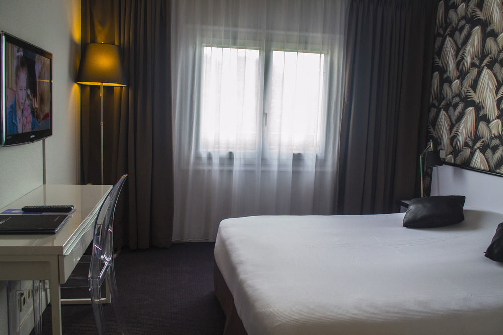 Hotel Quorum Сен-Клу Экстерьер фото